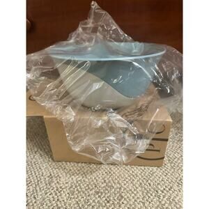 Pampered Chef 4 qt Plastic Mixing Bowl New in Package